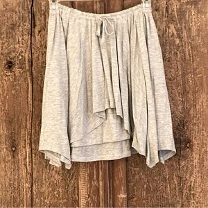 NWT GRAY GAP RAYON MINI SKIRT—BRAND-NEW!